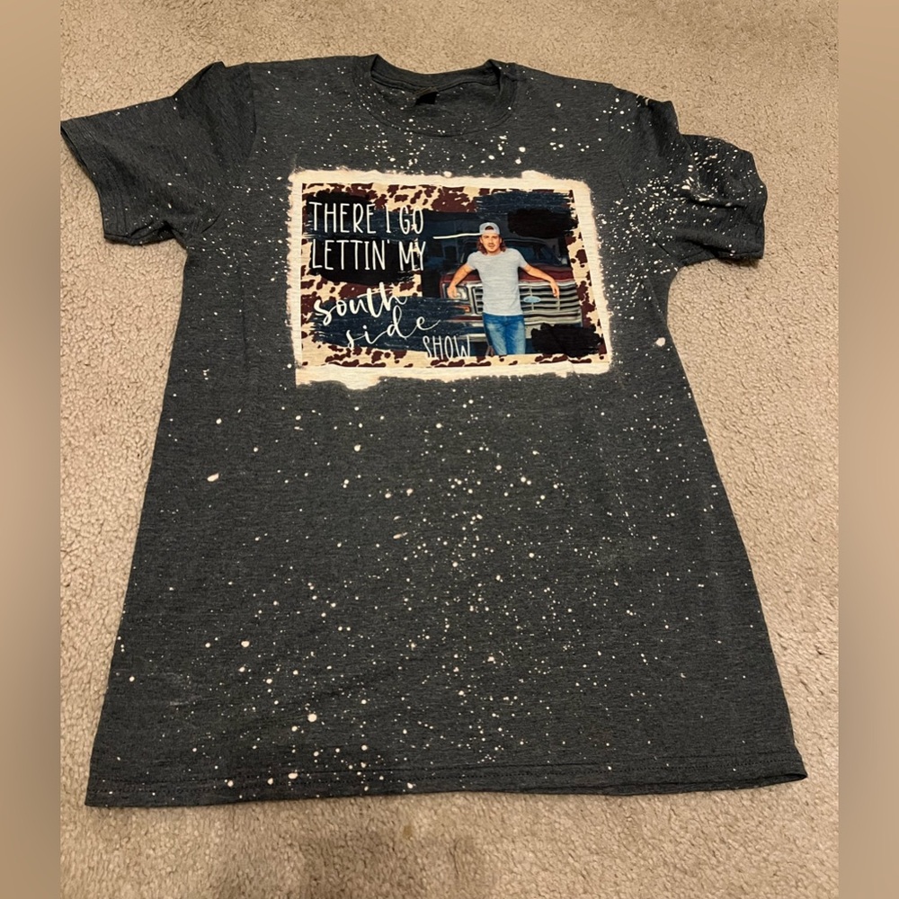 Morgan Wallen Cow Tee Size Small